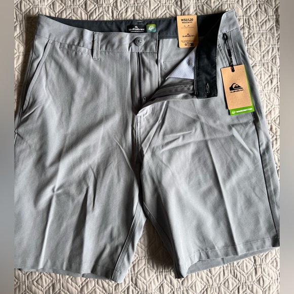 Quiksilver Other - NWT Quicksilver Mens amphibian shorts